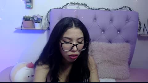 Snapshot of amberjeong chatting on February 5, 2025, 10:12 pm Amber Jeong online show from February 5, 2025, 10:12 pm