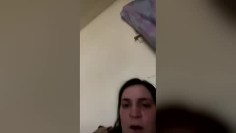 amberkni online show from March 5, 2026, 11:39 am