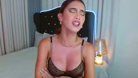 Snapshot of amberpleasure chatting on December 15, 2024, 5:34 am - DONT FORGET TO FOLLOW AND GIVE ME THUMBS UP online show from December 15, 2024, 5:34 am