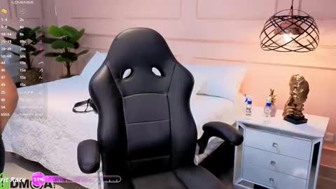 AMELIA online show from January 17, 2026, 11:48 am