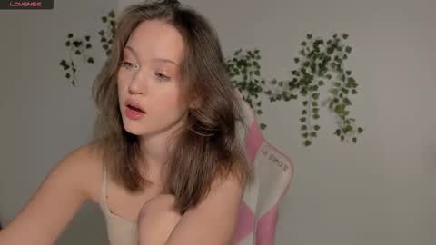 Your Amelia online show from September 14, 2025, 12:21 am