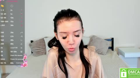 Anna online show from April 14, 2026, 2:17 am