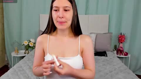 Snapshot of ameliaclarks chatting on February 6, 2026, 2:38 am ameliaclarks online show from February 6, 2026, 2:38 am