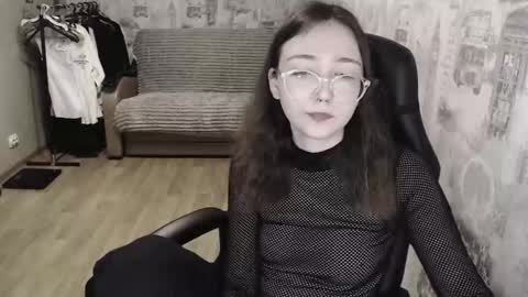 Snapshot of ameliakamishiro chatting on January 19, 2025, 6:10 pm Amelia online show from January 19, 2025, 6:10 pm