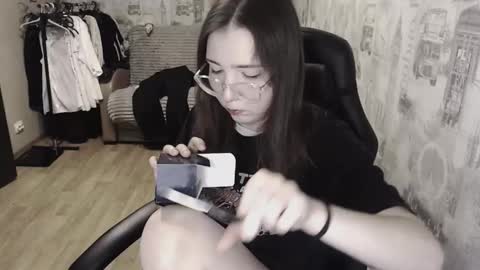 Snapshot of ameliakamishiro chatting on February 27, 2025, 5:58 pm Amelia online show from February 27, 2025, 5:58 pm