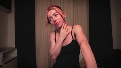 Amelia   online show from December 14, 2024, 5:25 pm