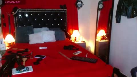 amelie__martinez online show from September 13, 2025, 10:20 pm