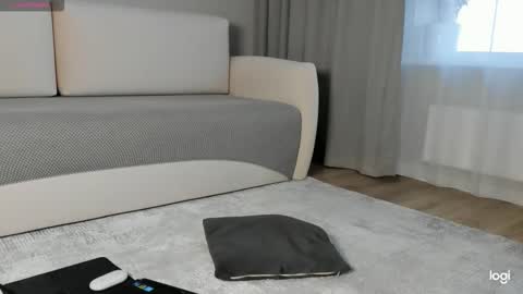 Amelina Love online show from November 16, 2025, 2:06 am