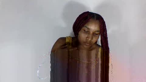 amelisy20005 online show from March 27, 2026, 7:02 pm