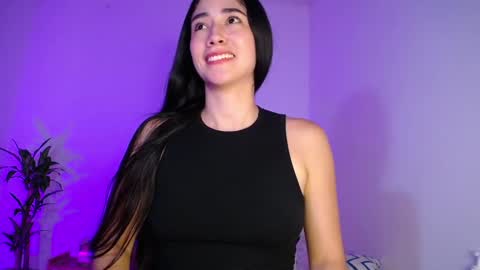 Amely  online show from February 5, 2025, 5:52 am