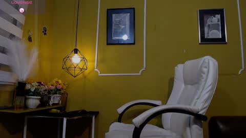 america millan online show from April 2, 2026, 1:42 pm