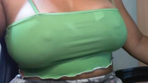 Mari online show from April 10, 2026, 2:11 pm