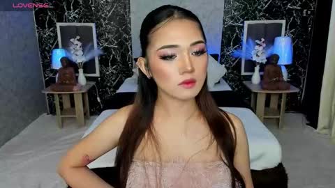 Claire online show from September 16, 2025, 3:02 pm