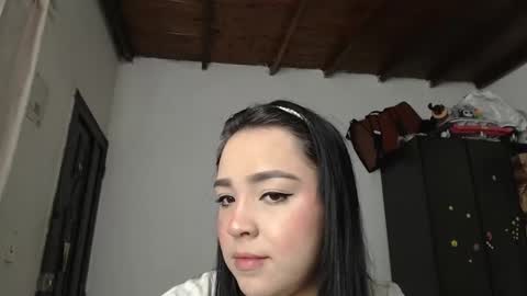 Snapshot of ami_rosee chatting on December 2, 2024, 3:58 am ami_rosee online show from December 2, 2024, 3:58 am