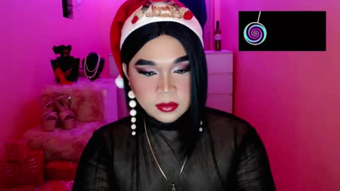 Queen Mireska online show from December 24, 2024, 2:22 pm