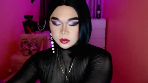 Queen Mireska online show from January 26, 2025, 3:03 pm