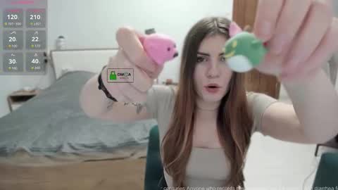 VelvetCaprice online show from February 12, 2026, 4:24 pm