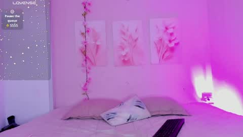 AmiiClark  online show from June 4, 2026, 7:09 pm