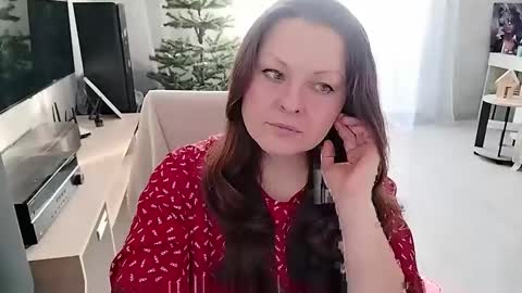 Mila online show from February 6, 2026, 3:11 am