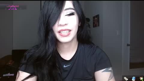 Snapshot of amilustxx chatting on January 10, 2025, 2:14 am amilust online show from January 10, 2025, 2:14 am