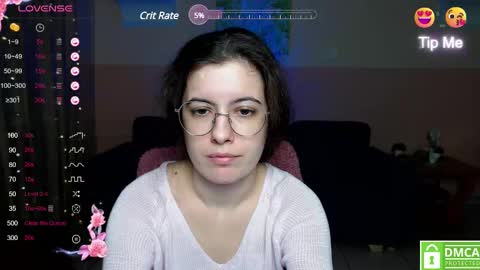 Snapshot of aminabeatris chatting on February 13, 2025, 10:12 am Amina online show from February 13, 2025, 10:12 am