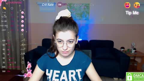 Snapshot of aminabeatris chatting on February 17, 2025, 9:35 am Amina online show from February 17, 2025, 9:35 am