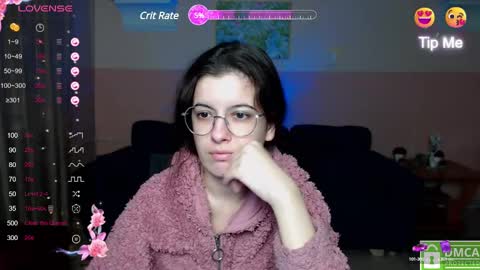 Snapshot of aminabeatris chatting on February 19, 2025, 12:22 pm Amina online show from February 19, 2025, 12:22 pm