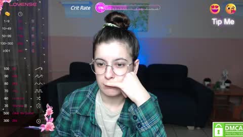 Snapshot of aminabeatris chatting on March 4, 2025, 12:22 pm Amina online show from March 4, 2025, 12:22 pm