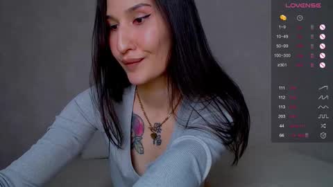 Camilla online show from September 27, 2025, 11:32 pm