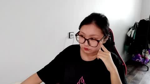 Kathrynenijou online show from June 2, 2026, 2:35 am
