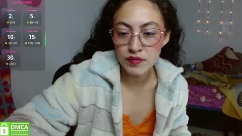 amitlu_ online show from November 9, 2025, 3:05 am