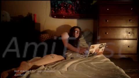 amituist online show from February 23, 2026, 10:07 pm