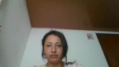 ammberrkiss online show from April 25, 2026, 2:36 am