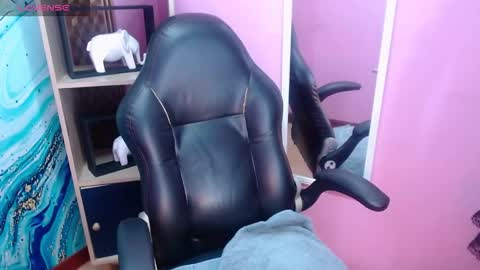 IM AMMY online show from December 18, 2025, 4:57 pm