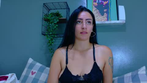 A M M Y  online show from March 31, 2026, 11:32 am