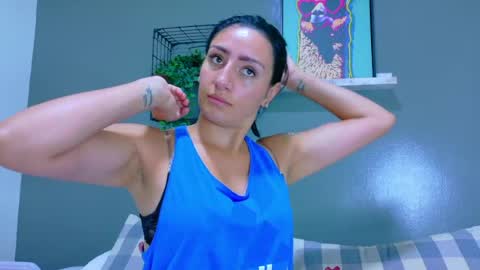 A M M Y  online show from April 16, 2026, 9:21 am