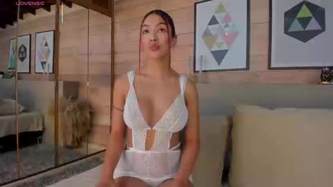 Ammy Scott  online show from September 12, 2025, 10:21 pm