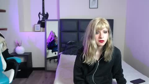 Amnesia online show from November 13, 2025, 1:32 pm