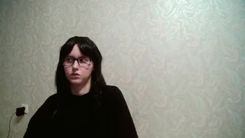 Amomira online show from March 23, 2026, 3:21 am