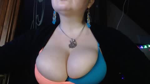 Snapshot of amorelara chatting on January 1, 2025, 7:53 pm amorelara online show from January 1, 2025, 7:53 pm