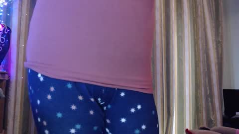 amorelara online show from February 26, 2026, 8:13 am