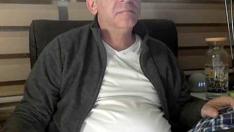 AmorLin online show from March 13, 2026, 7:53 pm