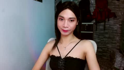 Snapshot of amorous_tina chatting on June 17, 2026, 4:08 pm Tina online show from June 17, 2026, 4:08 pm