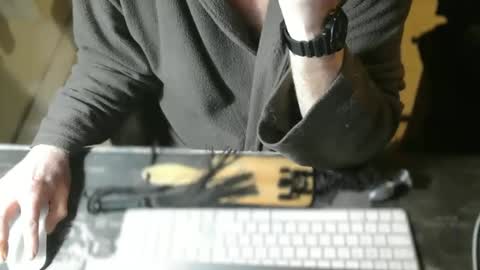 amslave4f online show from April 19, 2026, 10:23 pm