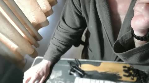 amslave4f online show from June 6, 2026, 7:57 am