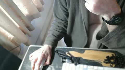amslave4f online show from June 13, 2026, 7:06 am