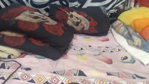 Snapshot of amuy_amuy chatting on February 5, 2026, 7:57 am Amuy online show from February 5, 2026, 7:57 am