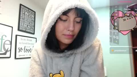 Amy 3 online show from March 4, 2025, 8:13 am