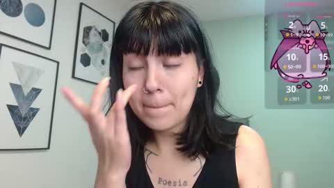 Amy 3 online show from December 18, 2025, 4:40 am