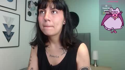 Amy 3 online show from December 19, 2025, 4:41 am